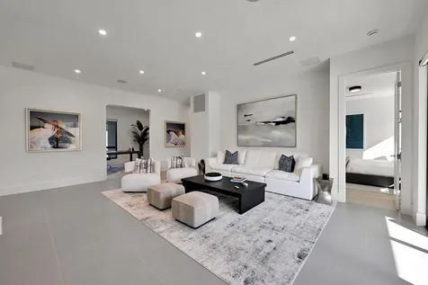 16694 Mosaic Place Delray Beach FL 33446