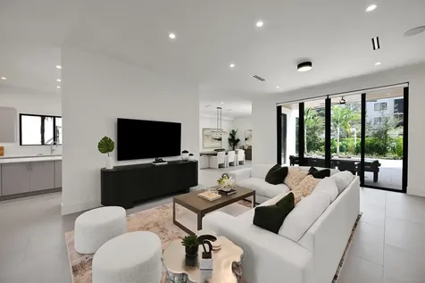 16694 Mosaic Place Delray Beach FL 33446