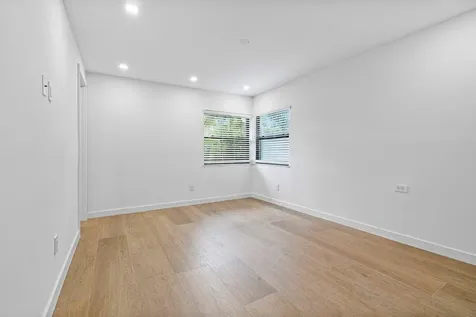 22233 Hollyhock Trail Boca Raton FL 33433