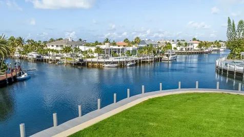 2511 NE 36th Street Lighthouse Point FL 33064