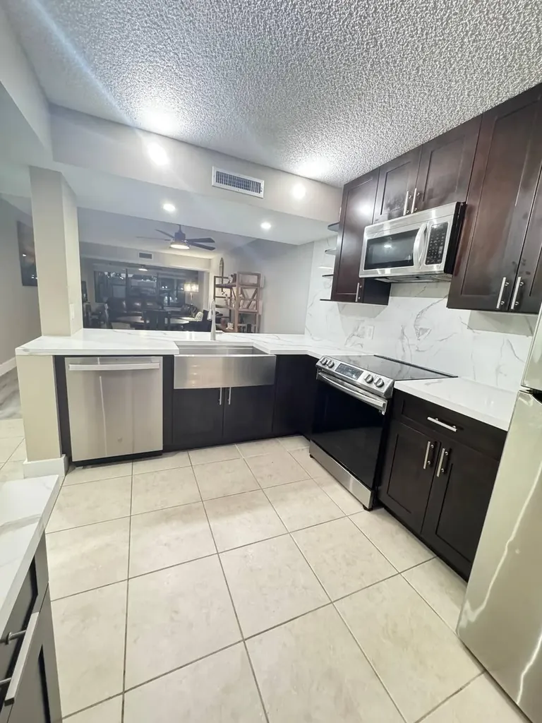 3507 Village Boulevard West Palm Beach FL 33409