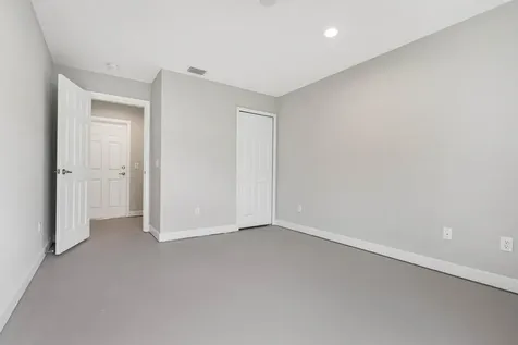 6728 Spanish Lake Boulevard Fort Pierce FL 34951