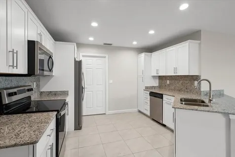 73 Las Casitas Court Fort Pierce FL 34951