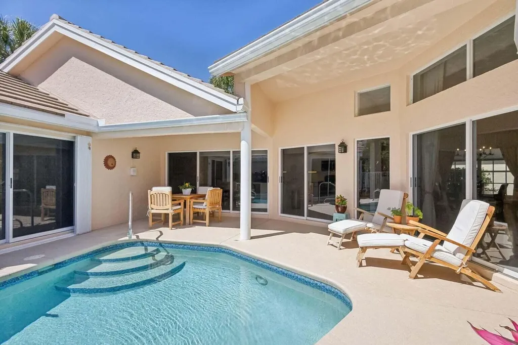 16481 Riverwind Court Jupiter FL 33477