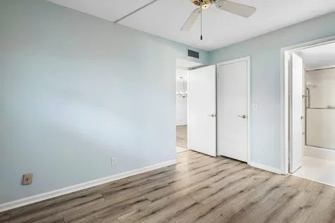 2008 S Federal Highway Boynton Beach FL 33435