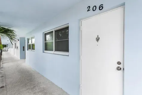 2008 S Federal Highway Boynton Beach FL 33435
