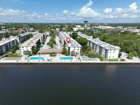 2008 S Federal Highway Boynton Beach FL 33435