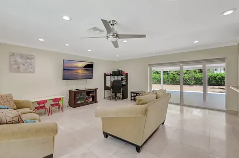 701 Nw 8th Avenue Boca Raton FL 33486