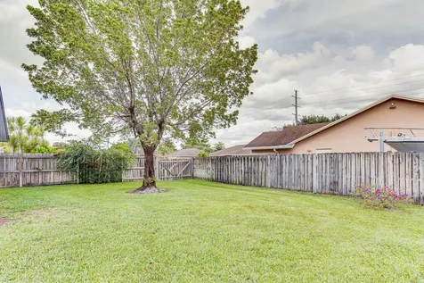 1740 Shower Tree Way Wellington FL 33414