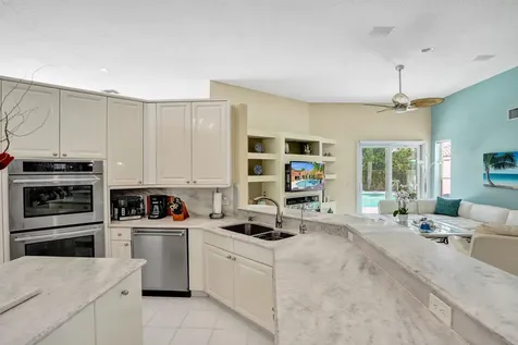19262 Redberry Court Boca Raton FL 33498