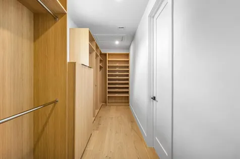 872 Glouchester Street Boca Raton FL 33487