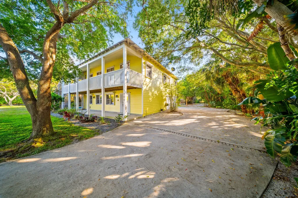 3900 Ne Cheri Drive Jensen Beach FL 34957