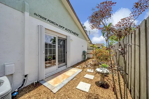9152 Affirmed Lane Boca Raton FL 33496