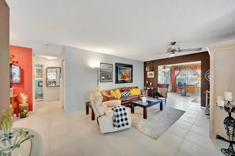 9152 Affirmed Lane Boca Raton FL 33496