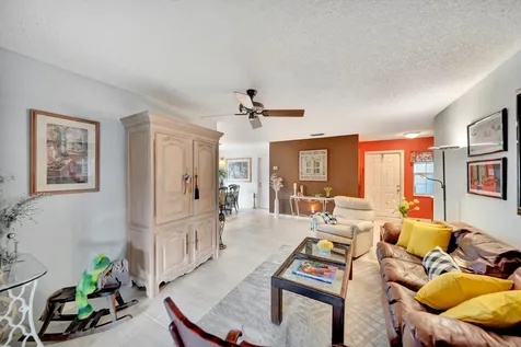 9152 Affirmed Lane Boca Raton FL 33496