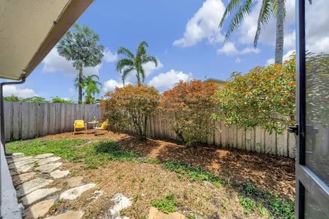 9152 Affirmed Lane Boca Raton FL 33496