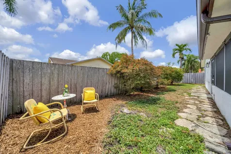 9152 Affirmed Lane Boca Raton FL 33496