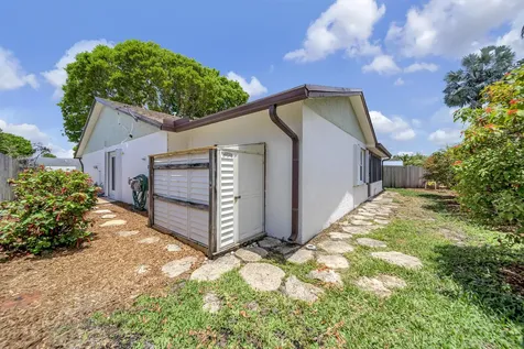9152 Affirmed Lane Boca Raton FL 33496