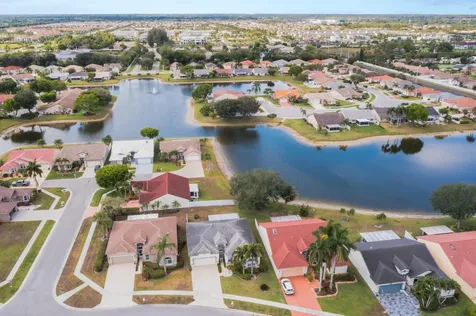 8490 Lake Cypress Road Lake Worth FL 33467