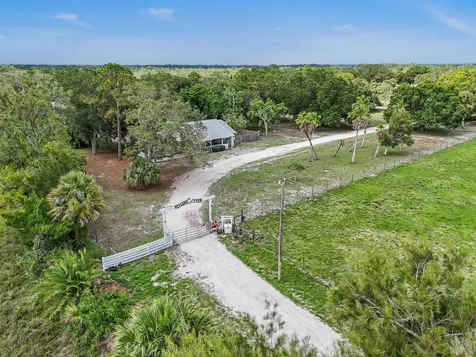 9601 SW Fox Brown Road Indiantown FL 34956