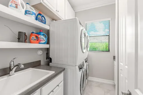 5211 Sw Blue Daze Way Palm City FL 34990