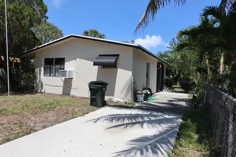1454 Ne 2nd Court Boca Raton FL 33432