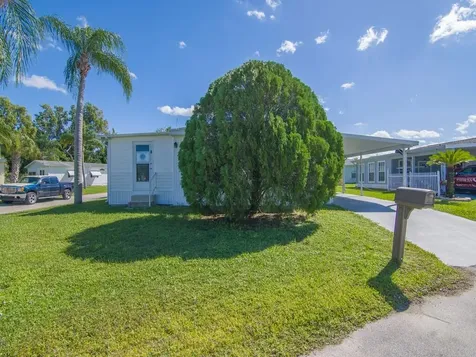 2 Galicia Lane Port Saint Lucie FL 34952