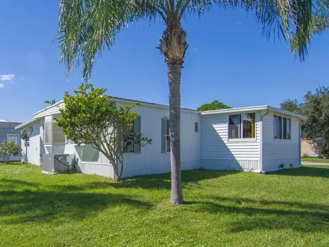 2 Galicia Lane Port Saint Lucie FL 34952