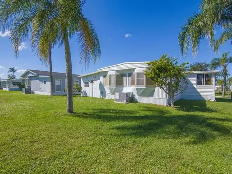 2 Galicia Lane Port Saint Lucie FL 34952