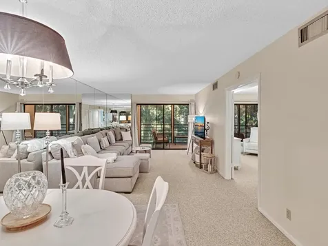 10143 Mangrove 203 Drive Boynton Beach FL 33437