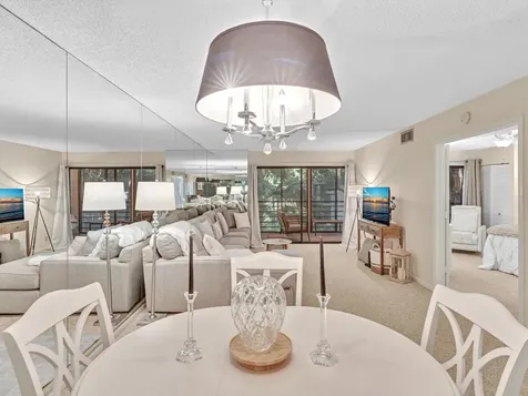 10143 Mangrove 203 Drive Boynton Beach FL 33437