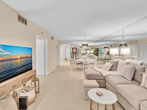 10143 Mangrove 203 Drive Boynton Beach FL 33437