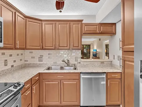 10143 Mangrove 203 Drive Boynton Beach FL 33437