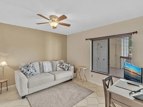 10143 Mangrove 203 Drive Boynton Beach FL 33437