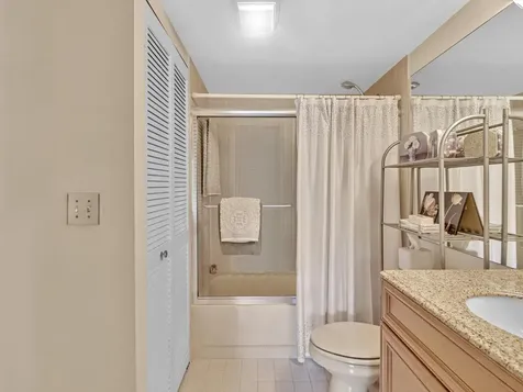 10143 Mangrove 203 Drive Boynton Beach FL 33437