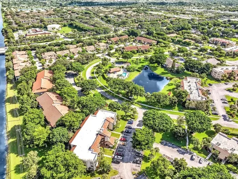 10143 Mangrove 203 Drive Boynton Beach FL 33437