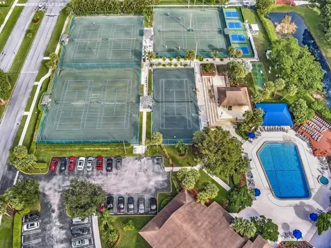 10143 Mangrove 203 Drive Boynton Beach FL 33437