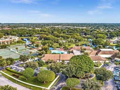 10143 Mangrove 203 Drive Boynton Beach FL 33437