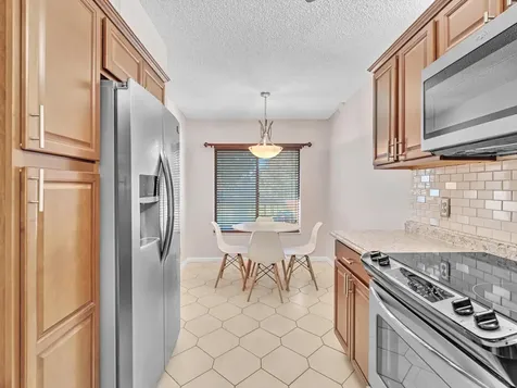 10143 Mangrove 203 Drive Boynton Beach FL 33437
