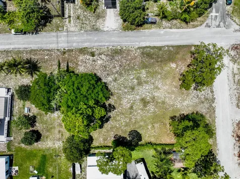 0 SE Grant Street Port Salerno FL 34997