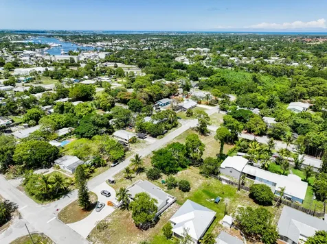 0 SE Grant Street Port Salerno FL 34997