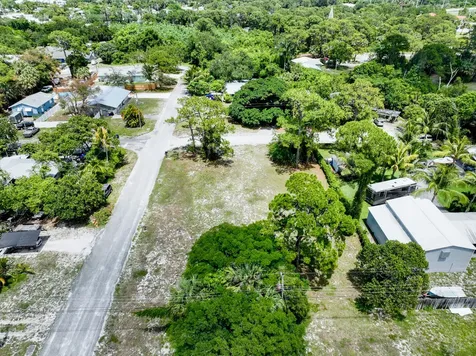 0 SE Grant Street Port Salerno FL 34997