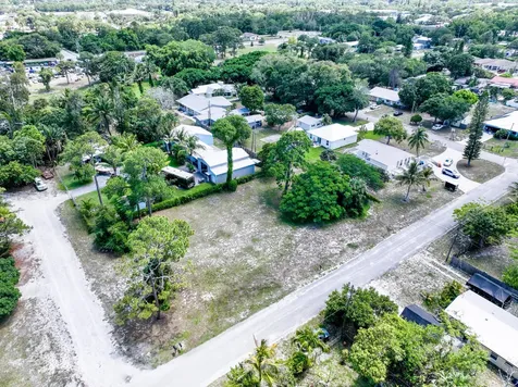 0 SE Grant Street Port Salerno FL 34997