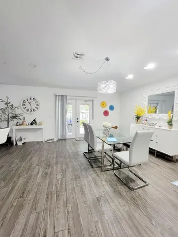 1373 Sw Prairie Circle Port Saint Lucie FL 34953