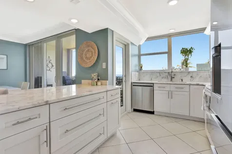 1237 Hillsboro Mile Hillsboro Beach FL 33062