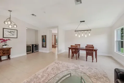6085 Elmwood Drive Boca Raton FL 33433