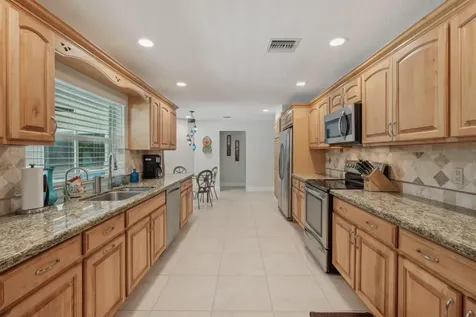6085 Elmwood Drive Boca Raton FL 33433