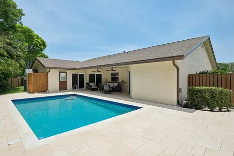 6085 Elmwood Drive Boca Raton FL 33433