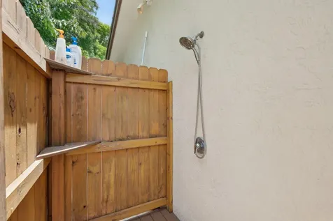 6085 Elmwood Drive Boca Raton FL 33433