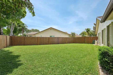6085 Elmwood Drive Boca Raton FL 33433